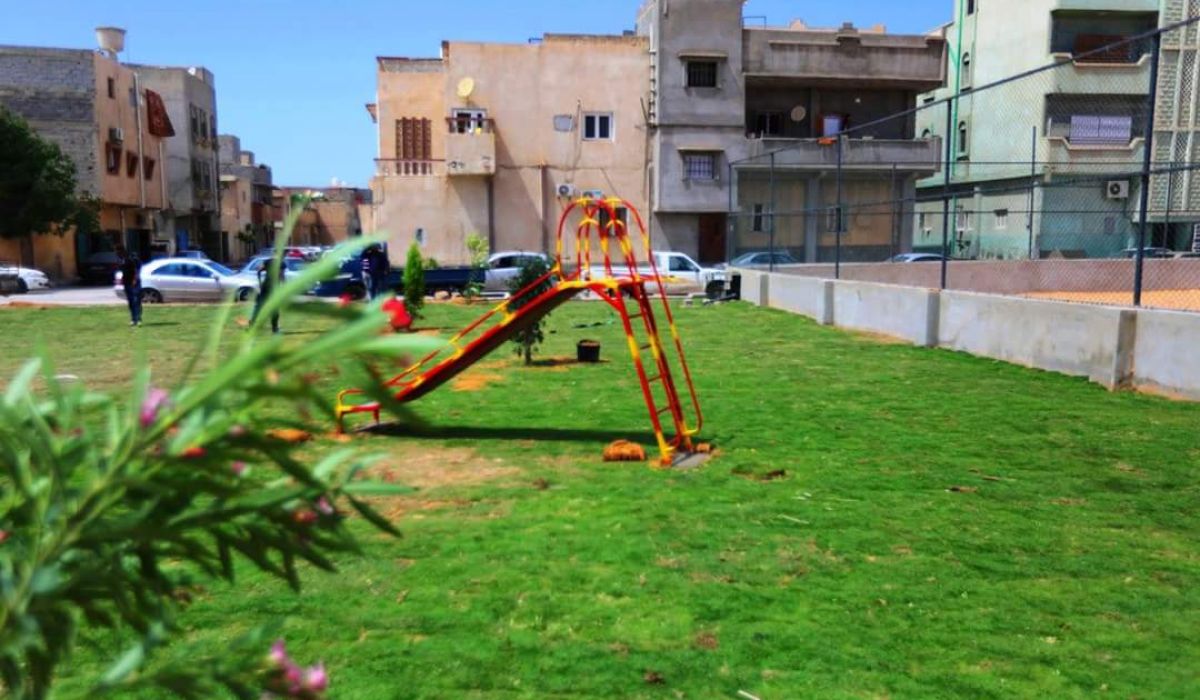 بلدية ابو سليم تعلن عن الانتهاء من انشاء حديقة متكاملة و ملعب