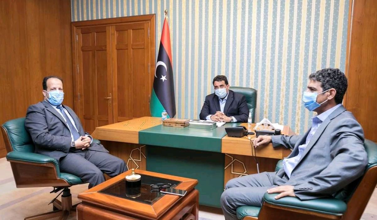 المنفي يبحث مع وزير الصحة سُبل مكافحة جائحة كورونا