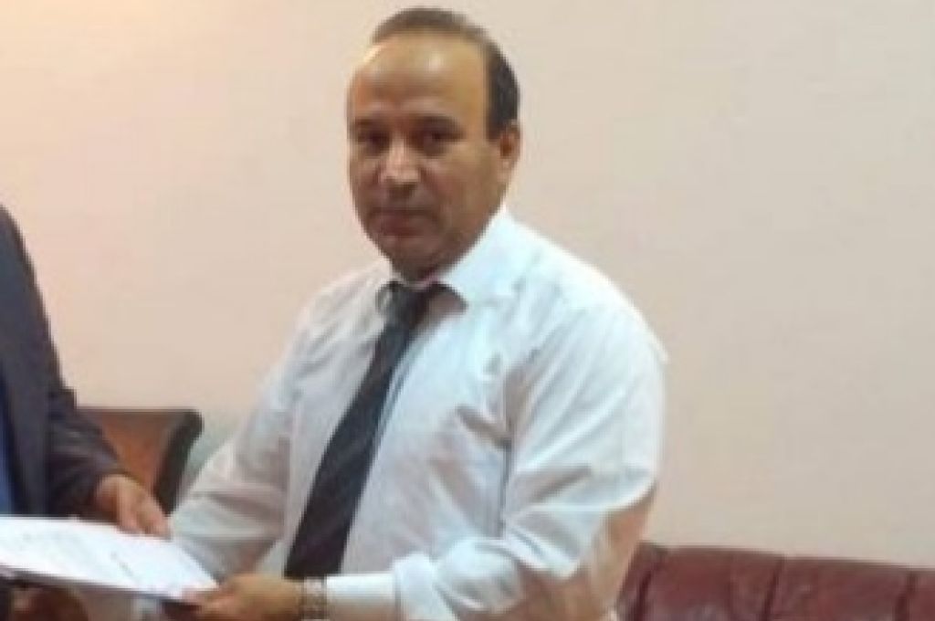 في اطار برنامج الاصلاح الاقتصادي العيساوي يجتمع مع مدير البنك الاسلامي للتنمية 