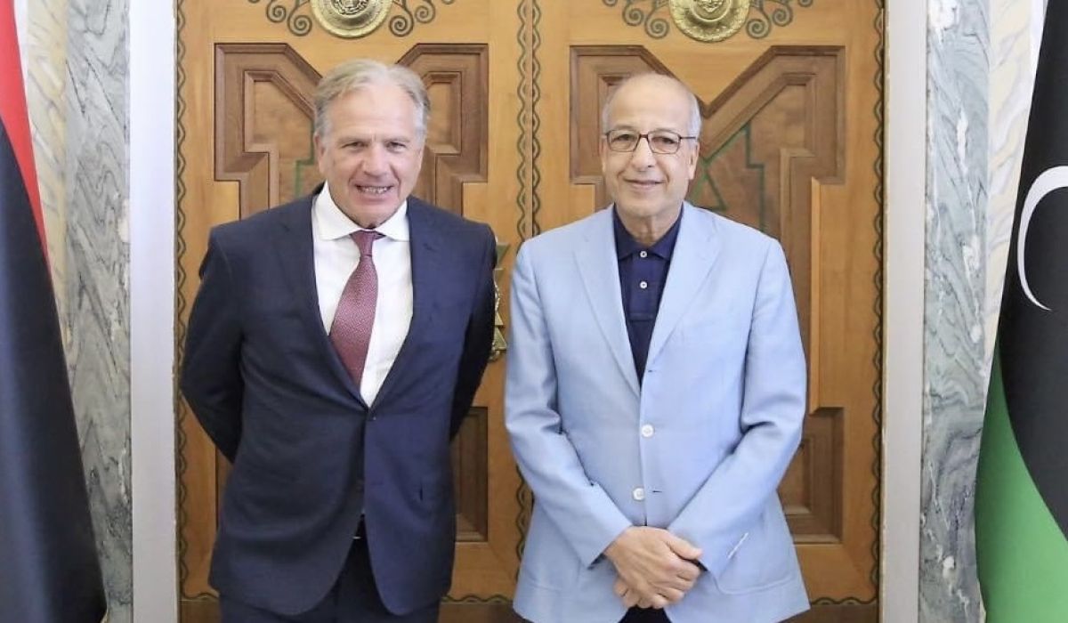 "الكبير" يناقش مع سفير هولندا رؤية المصرف المركزي وجهوده في تحقيق أعلى مُعدلات الإفصاح والشفافية في البيانات المالية والإنفاق العام