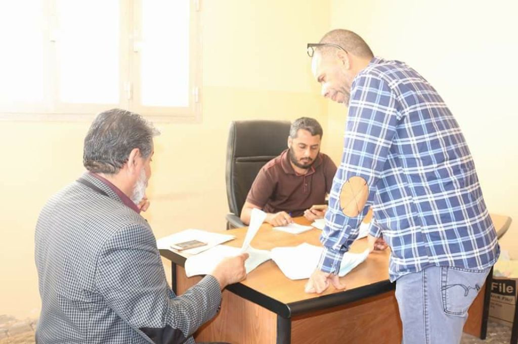 غسان سلامة يؤكد على ضرورة صرف الميزانية على كل الليبيين بدون فساد ويحذر من خطر استمرار تأثير الجماعات المسلحة على السياسة والاقتصاد