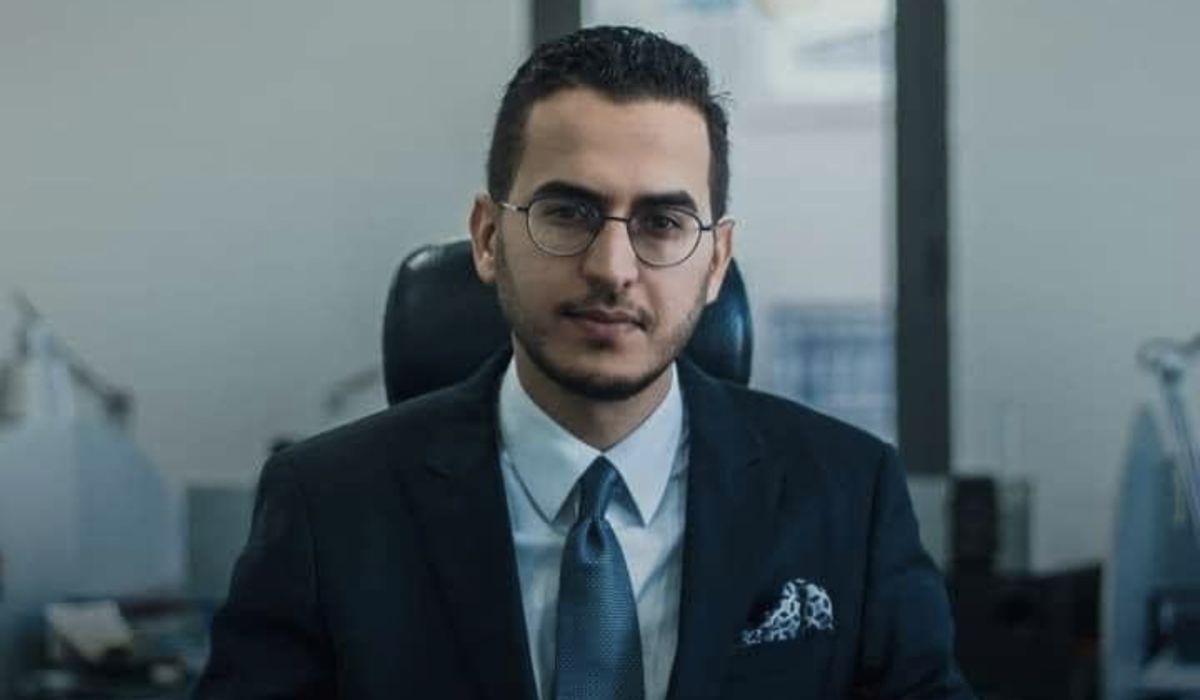 المتحدث باسم رئيس الحكومة يكشف مصير زيادة المعلمين والشرطة بالميزانية..ويتحدث عن جدول المرتبات