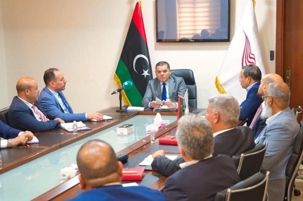 الأمر بحبس مسجل عام كلية تقنية الطيران المدني والأرصاد الجوية "حبساً احتياطياً" من قبل النيابة العامة