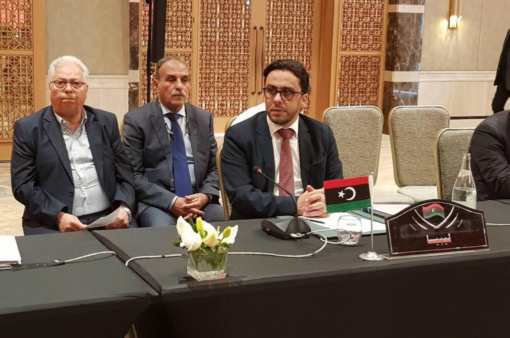 الشركة الليبية للموانىء تؤكد على صرف مرتبات وتفعيل التأمين الطبي لموظيفيها