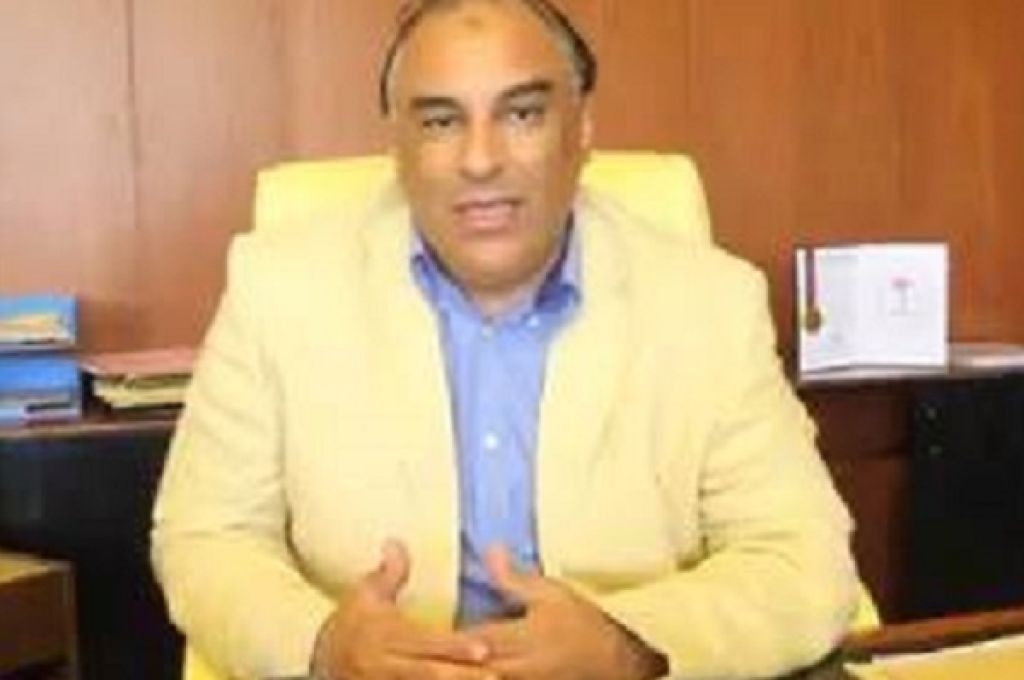 معيتيق يمهل شركة الخدمات العامة عشرة أيام لتنظيف طرابلس بعد استئناف العمل في مكب أبوسليم