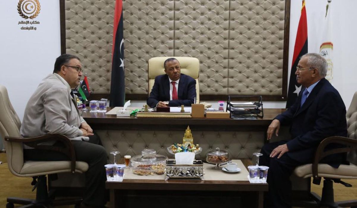الثني يناقش مع الحبري إدارة عوائد النفط بعد استلام الهلال النفطي