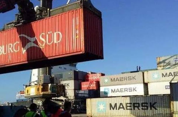 رئيس لجنة أزمة الوقود والغاز يؤكد انتهاء أزمة الوقود اعتبارًا من مساء اليوم