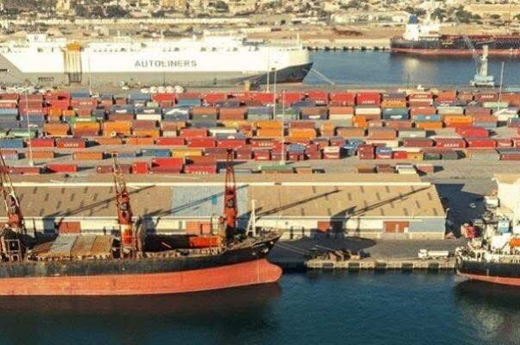 خاص.. المركزي يشرع في بيع العملة الأجنبية للمصارف .. وهذه توقعاته