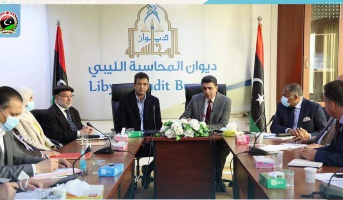 "أبوجناح" يبحث الإجراءات اللازمة لمعالجة ملفات الأورام والعلاج بالخارج