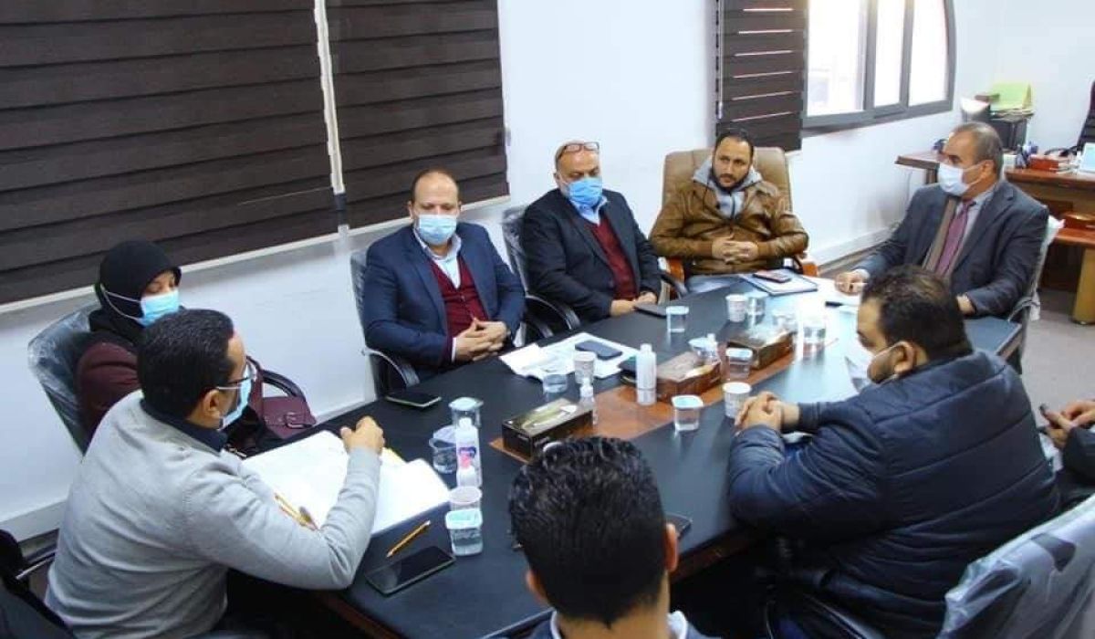 المحاسبة يبحث تذليل الصعوبات التي تواجه العلاج الإشعاعي لمرضي الأورام بالداخل