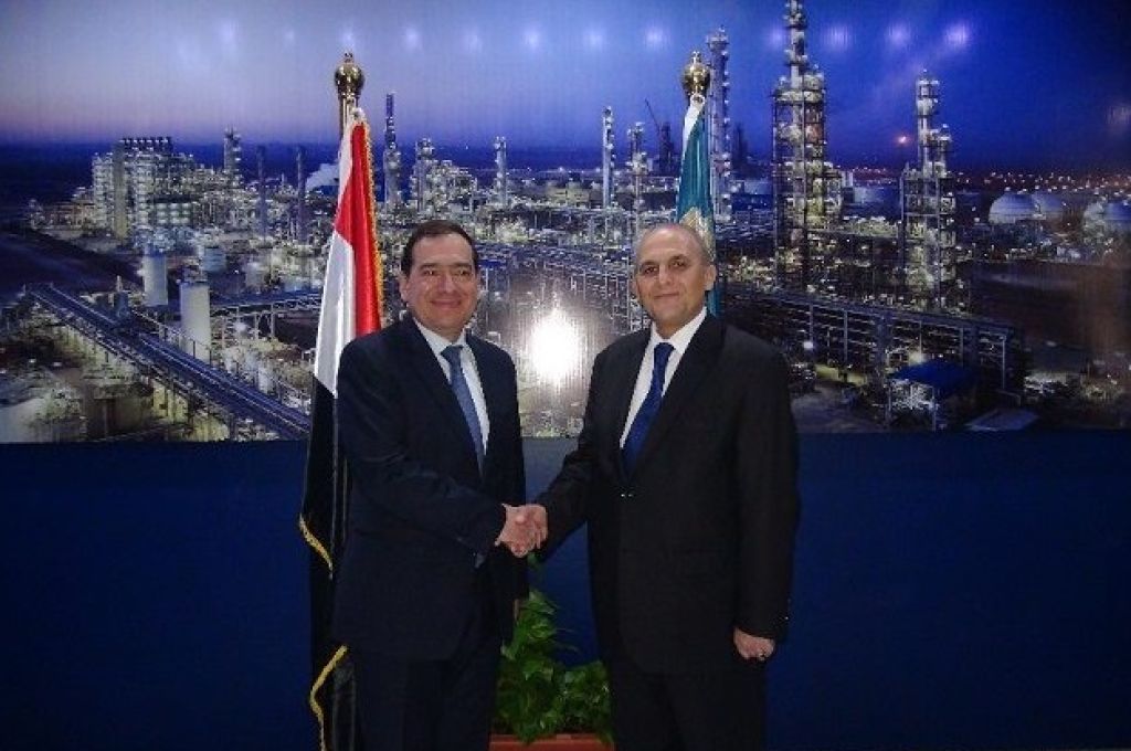 البريقة تُعلن عن حاجتها لتكليف سائقي شاحنات لنقل الوقود إلى الجنوب