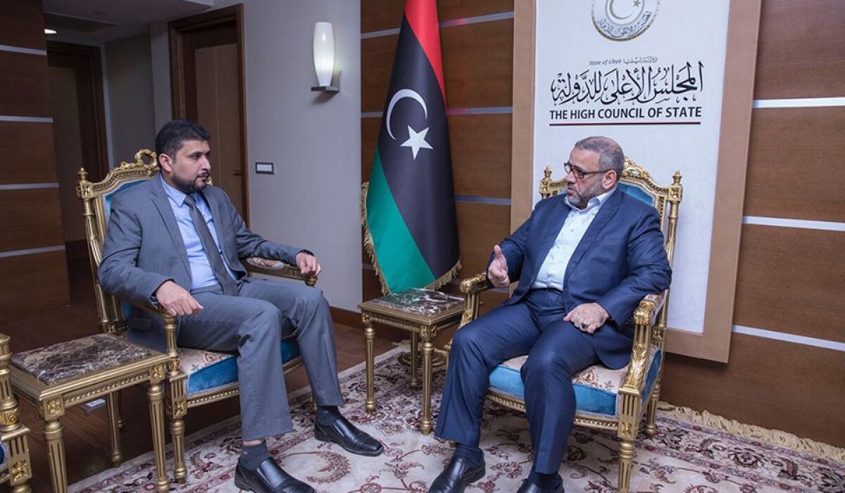 المشري وبومطاري يجتمعان للوقوف على آخر المستجدات المالية والاقتصادية