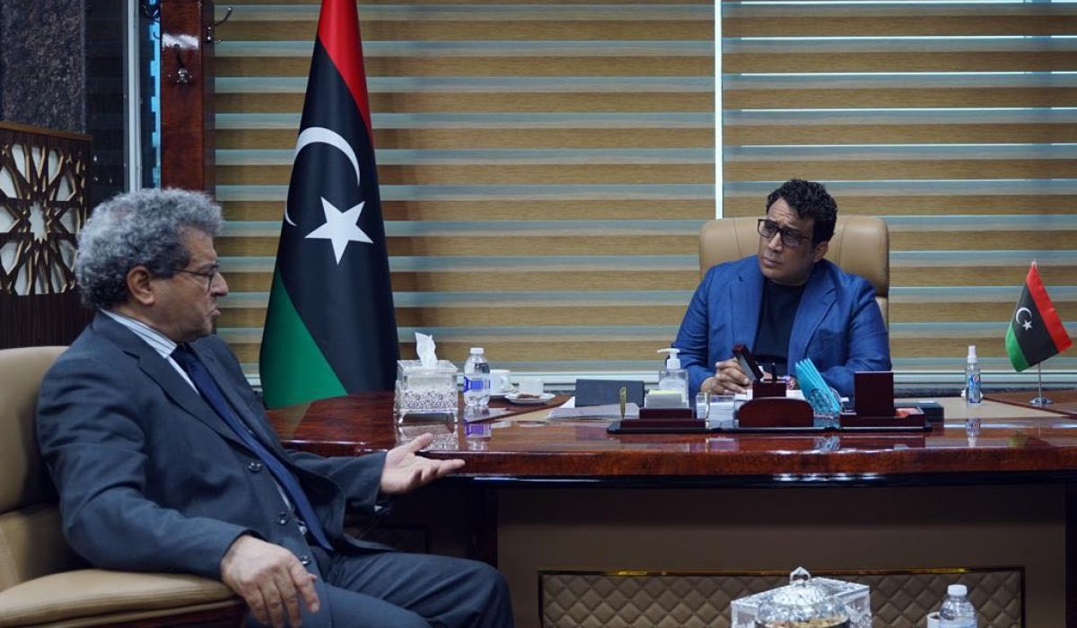 المنفي يبحث مع وزير النفط والغاز الإشكاليات التي تواجه قطاع الوزارة