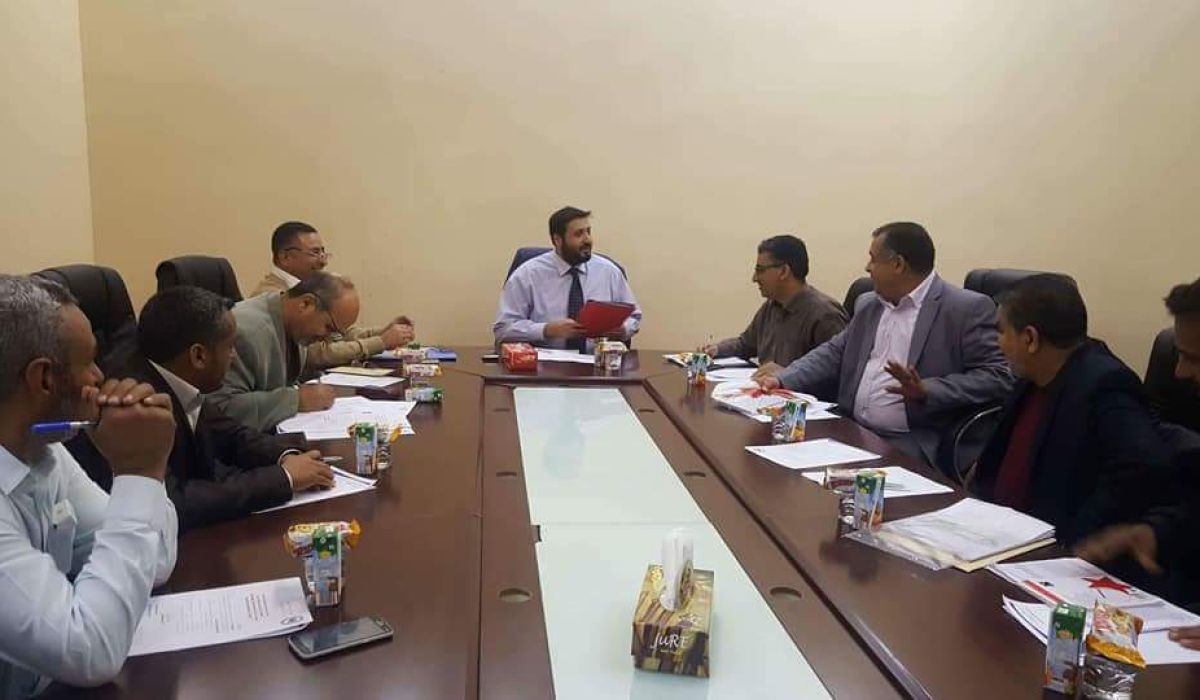 وزارة الاقتصاد تناقش خطة توزيع السلع على الجمعيات الاستهلاكية