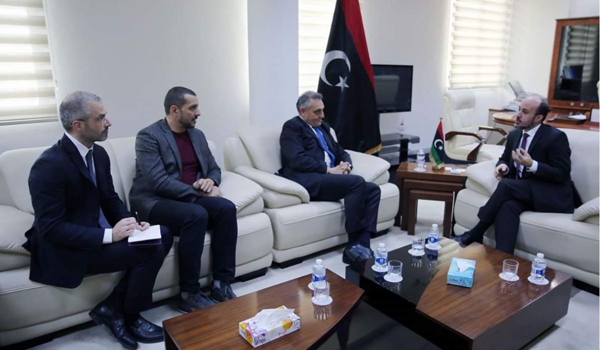 السفير الإيطالي يؤكد رغبة بلاده في عودة النشاط الاقتصادي بين البلدين