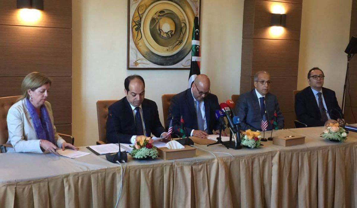ويليامز: نحث الحكومة على تلبية مطالب المجتمعات المحلية المشروعة وتقديم الخدمات للمواطنين