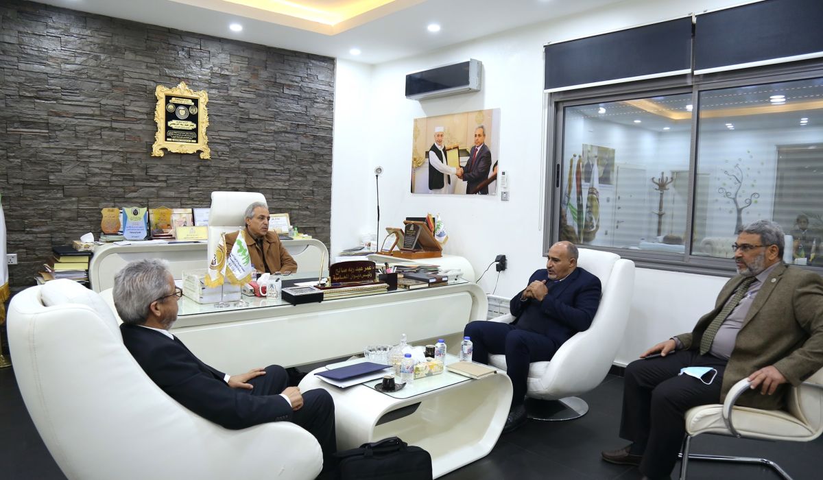 المحاسبة بالبيضاء يبحث تسهيل إجراءات بعض العقود لمؤسسة النفط بنغازي