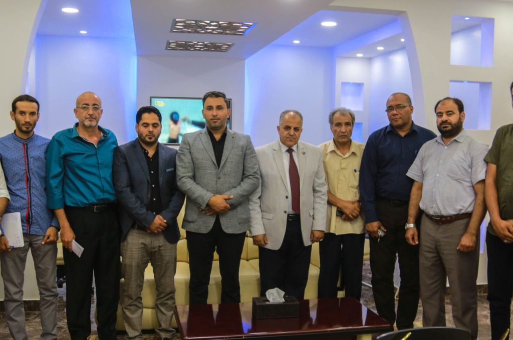 وزير اقتصاد المؤقتة: الضريبة المفروضة على سعر الصرف أثرت سلباً على أسعار الأضاحي الوطنية