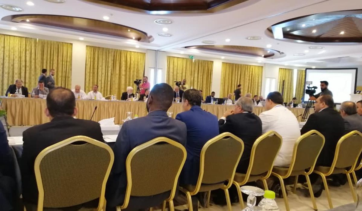 انطلاق ندوة "السياسات الاقتصادية والأوضاع الراهنة والتطورات المحتملة للاقتصاد الليبي" بفندق كورنثيا طرابلس