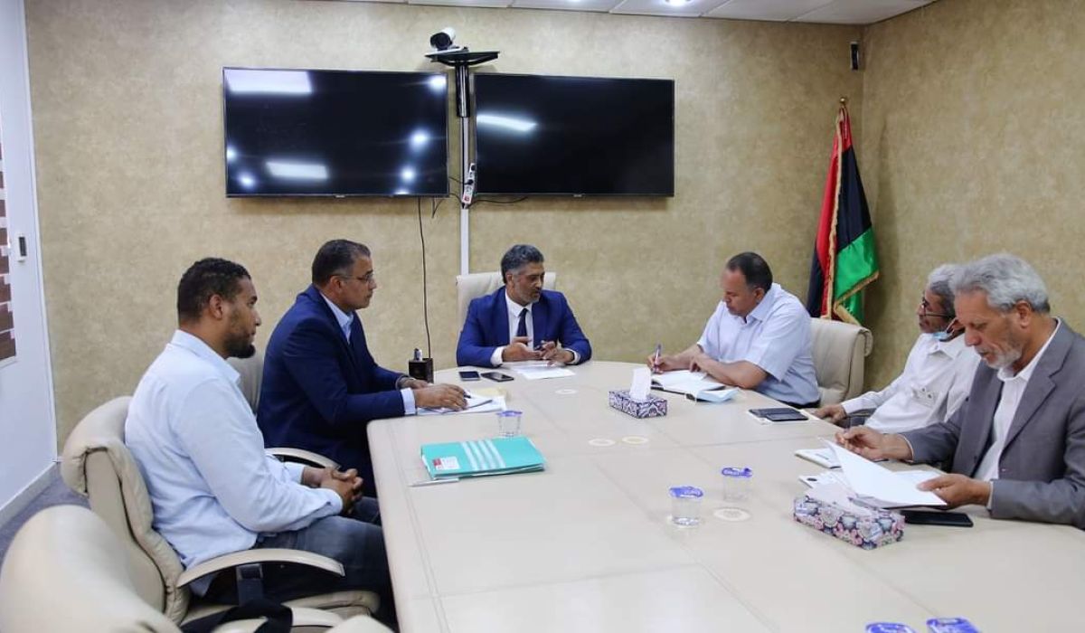 العامة للكهرباء تعقد اجتماعاً لمناقشة تفعيل الخدمات الصحية للعاملين بالشركة