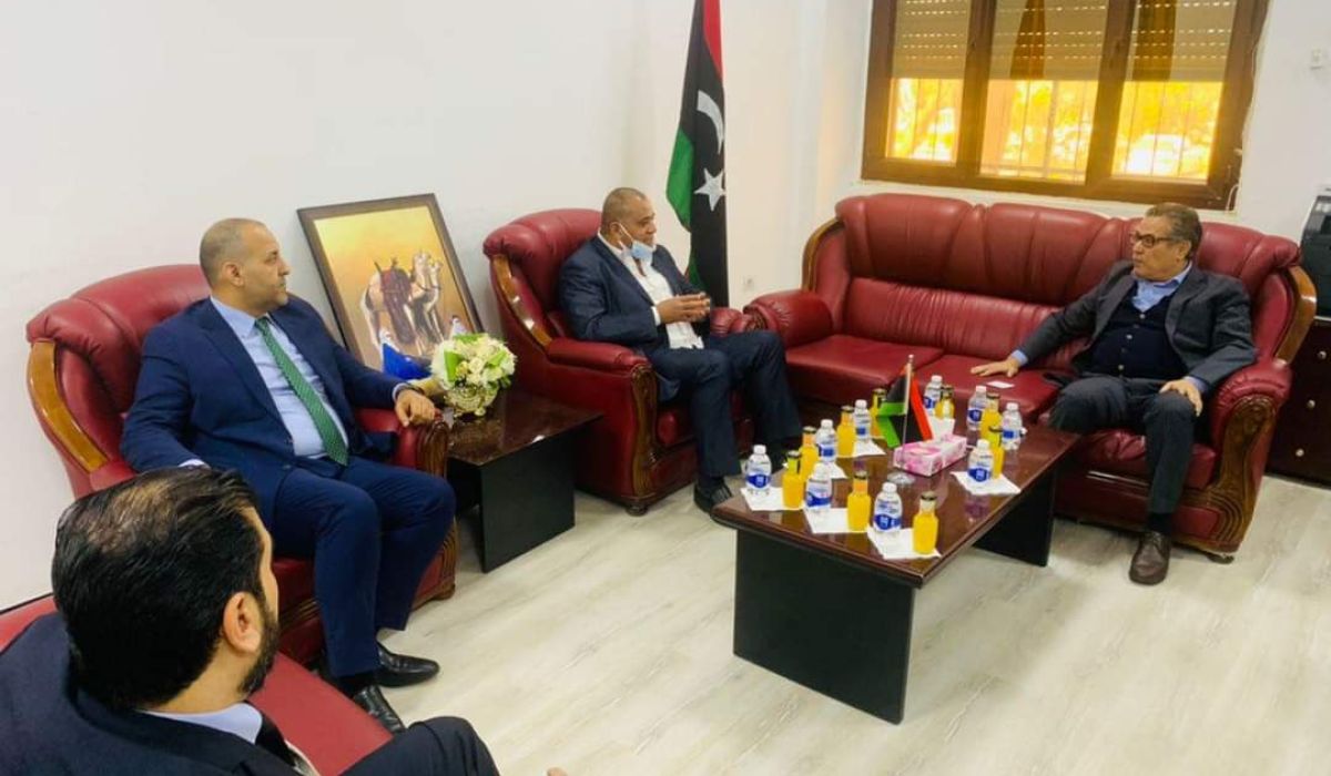 تذليل الصعوبات أمام السفارات محور اجتماع وكيل الشؤون القنصلية مع مصلحة أملاك الدولة