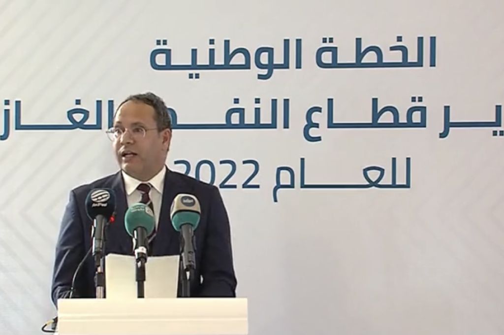 الوحدة فرع زليتن يعلن عن البدء في قبول طلبات شراء النقد الأجنبي