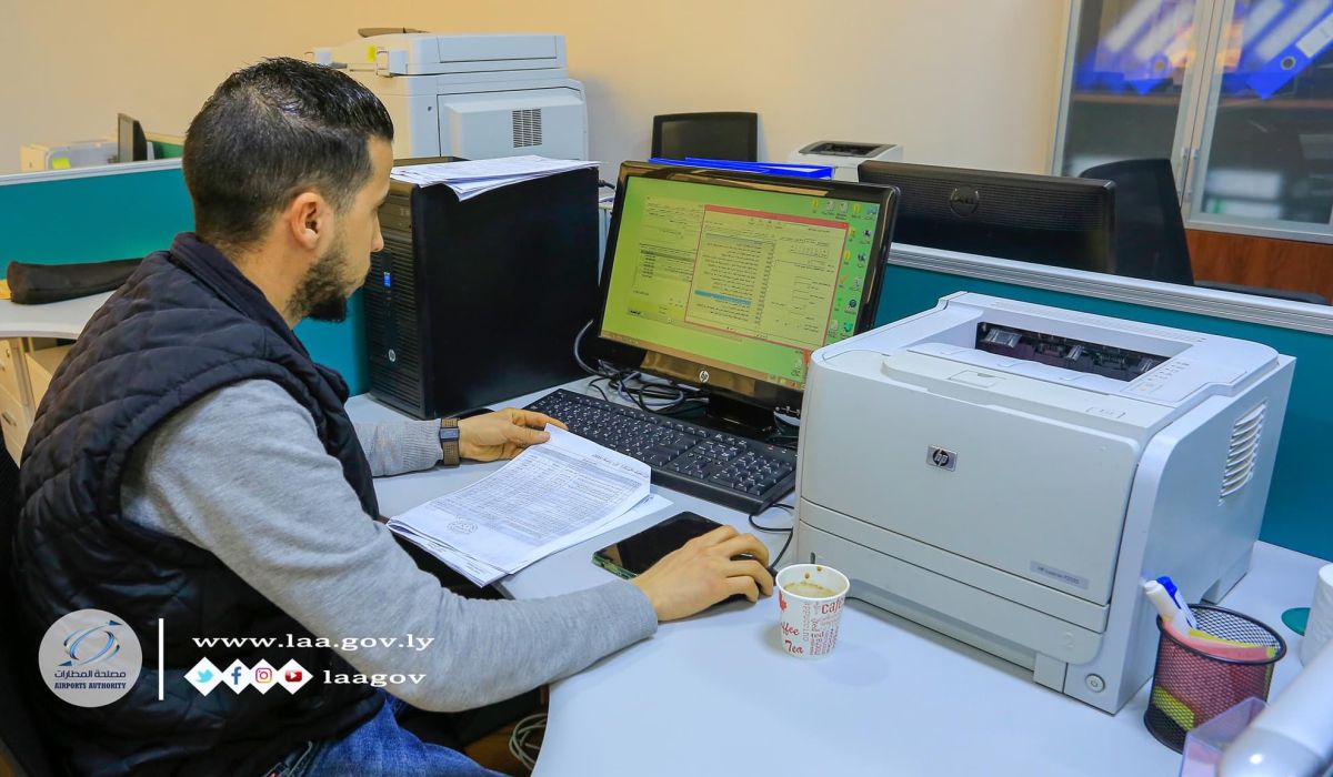 مصلحة المطارات: حوافظ مرتبات شهر نوفمبر جاهزة وجاري توزيعها على المصارف التجارية