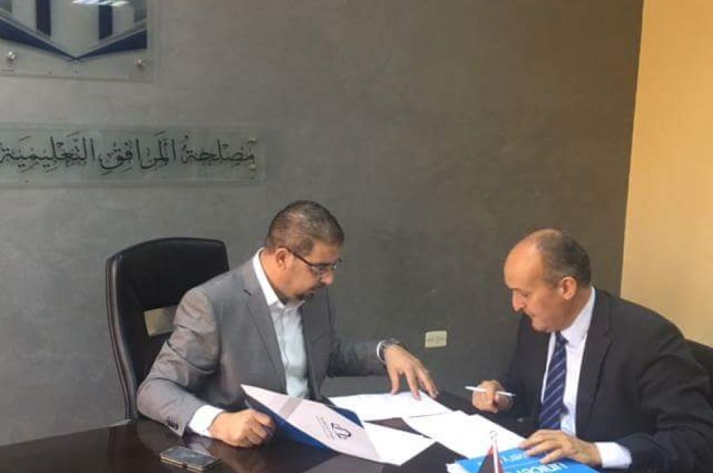 وزير التعليم يجتمع مع الصديق الكبير محافظ مصرف ليبيا المركزي