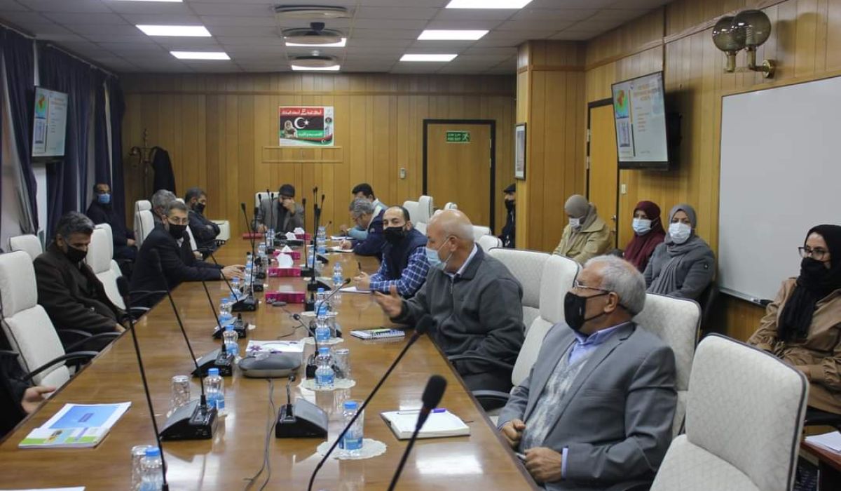 شركة زويتينة للنفط تستعرض أوضاع الآبار التابعة لها