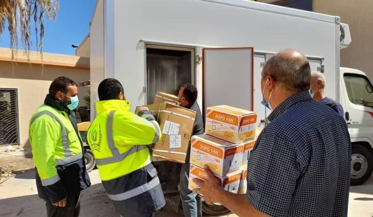 مخزن الحلقة الباردة يقوم بتسليم مراكز منح اللقاح ب56 ألف جرعة تعزيزية