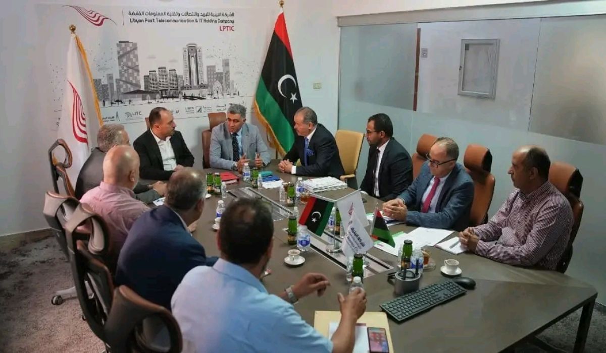 "القابضة للإتصالات" توقع اتفاقية تسوية المديونية لسنوات السابقة