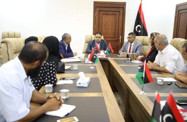 مجلس الوزراء بالوحدة الوطنية يقرر العمل بمقترحه لقانون المرتبات الموحد