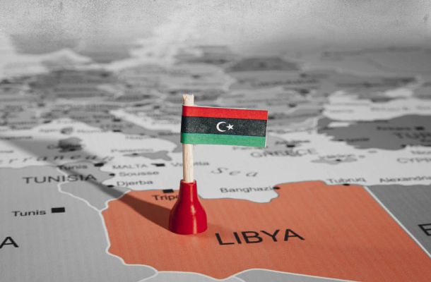 "أفريكا كونفيدنشال" تكشف عن ما تعرض له منسلي مدير مكتب لارمو لإسترداد الأموال الليبية لإجباره على تسليم وثائق تخص الأموال المجمدة