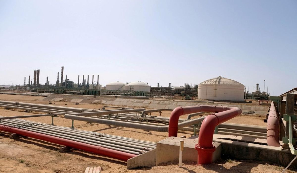 جلوبال بلاتس: الوطنية للنفط في حالة "تأهب" واحتمال استبعاد العمال من المواقع النفطية