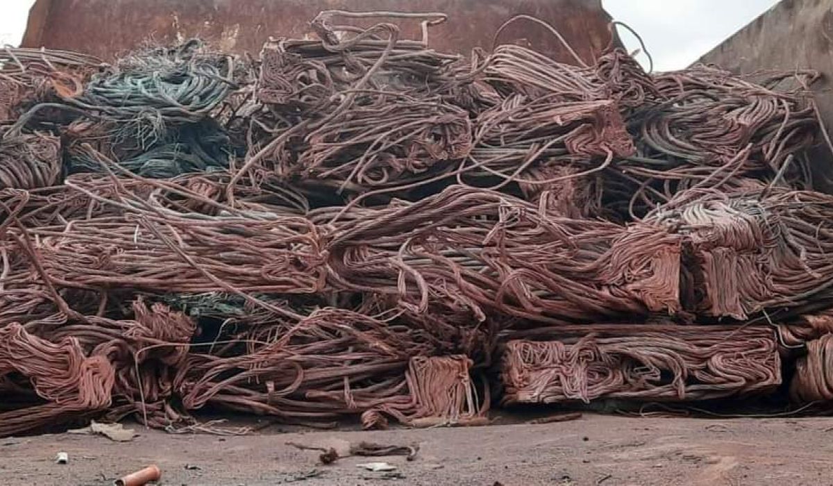 توقيف شحنة غير قانونية في ميناء مصراتة البحري