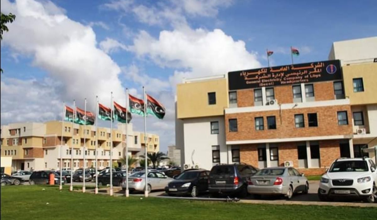 العامة للكهرباء: توقف دائرة الهضبة جنوب طرابلس بسبب الاشتباكات القائمة