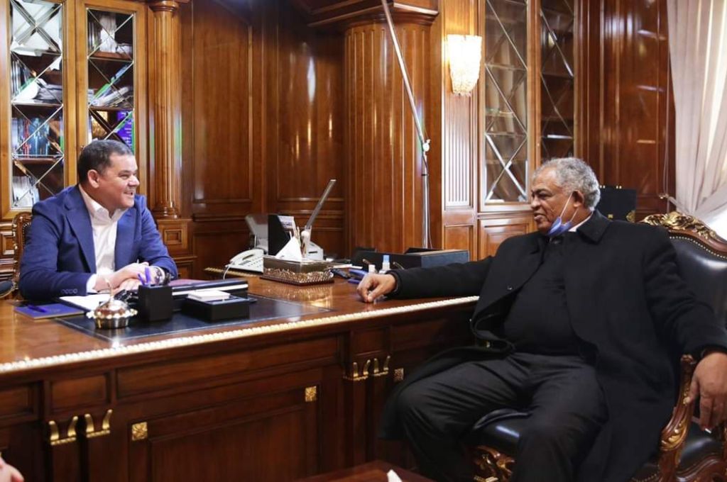 "الحويج" يطالب المجتمع الدولي برفع التجميد عن الأموال الليبية بالخارج إلى جانب المساعدة في بناء قطاع الخدمات