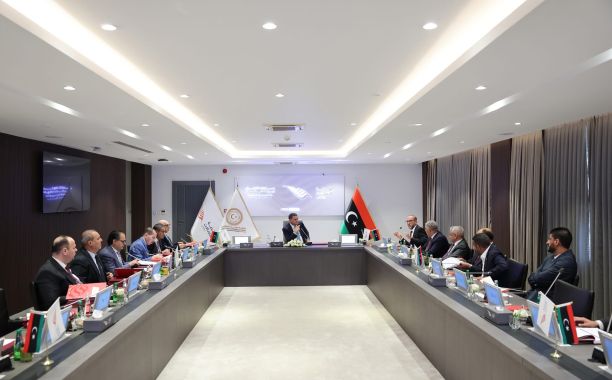 عودة الرحلات المدنية الي مطار بنينا في مدينة بنغازي