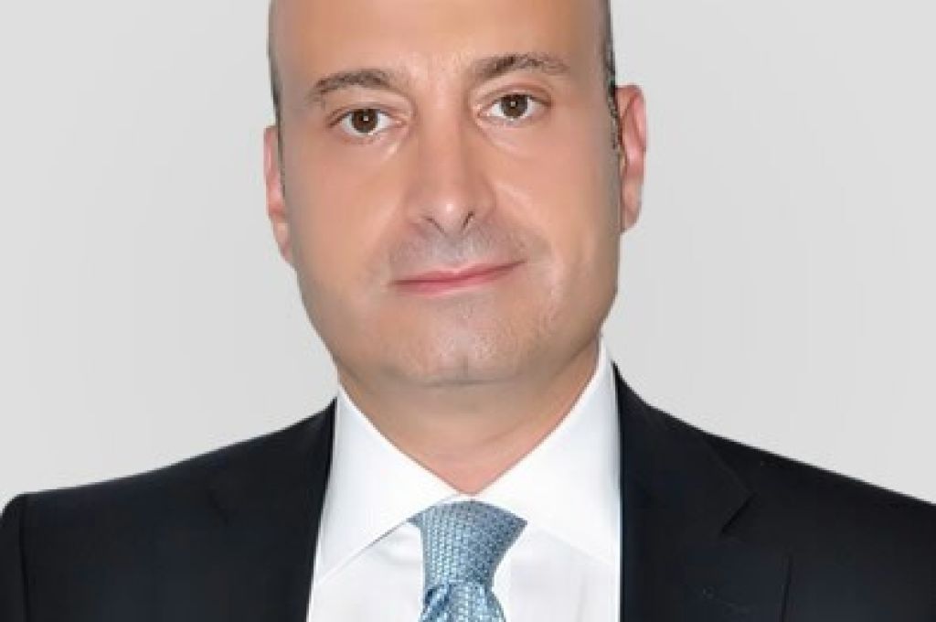 منتجات من الحليب و الاجبان توزع في الاسواق بسعر منخفض تزامنا مع الأزمة الاقتصادية