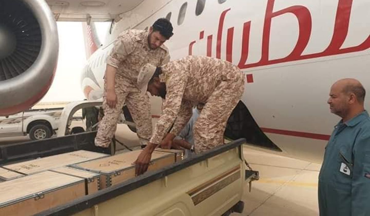 مصرف الوحدة يوفر السيولة النقدية إلى مدن الواحات والكفرة وخليج السدرة