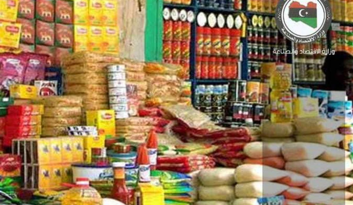 اقتصاد المؤقتة تواصل توزيع السلع الغذائية على مدن المنطقة الغربية