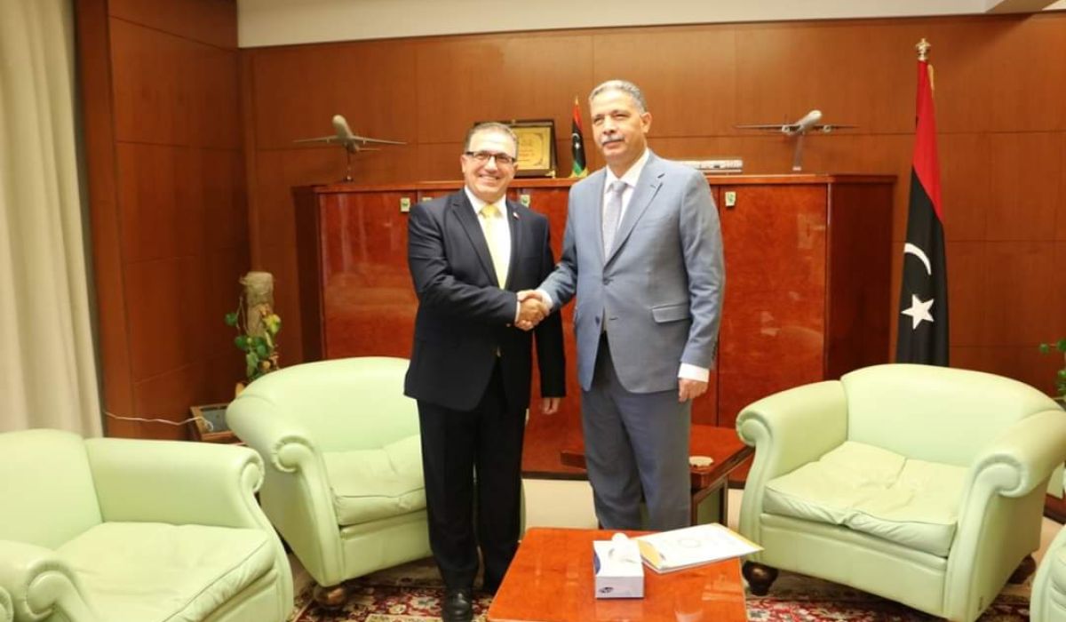 وزير المواصلات يناقش مع السفير المالطي فتح خط جوي وبحري بين البلدين