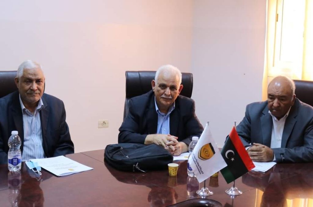 سرت لإنتاج وتصنيع النفط تبحث التعاون المشترك مع شركة شلمبرجير