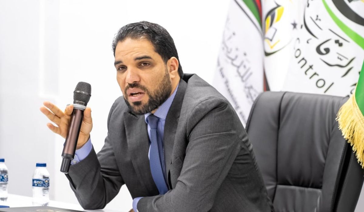 خاص.. "قادربوه" يطالب وزيري المالية والخدمة المدنية بالوحدة الوطنية بإنجاز إفراجات المرتبات خلال مهلة لا تتجاوز شهرين
