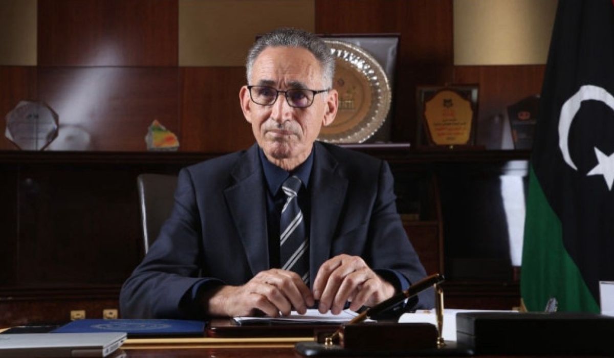 خاص.. رغم تراجع "محمد الحويج" وتخبطه في القرار.. الجمارك تباشر تنفيذ حظر دخول أي سلع إلا عبر العمليات المصرفية