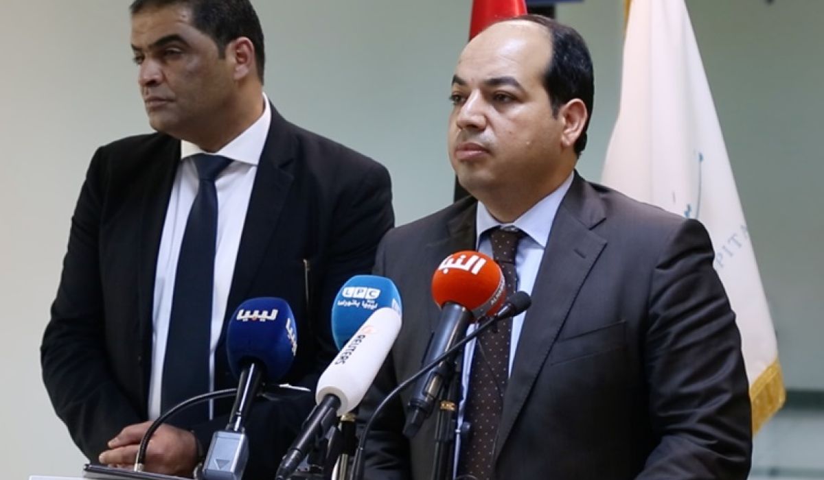 معيتيق يعلن عن تخصيص مبالغ مالية لصيانة مجمع المحاكم بمصراتة