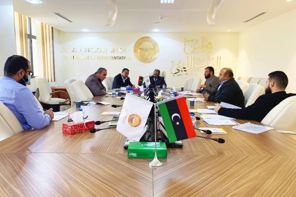 حصري: مدير مكتب محافظ المركزي بطرابلس "التونسي" يصرح لصدى ويؤكد أن الكمية الأولية المتعاقد عليها من فئة العملة الجديدة 5 دينار تبلغ 5 مليار دينار