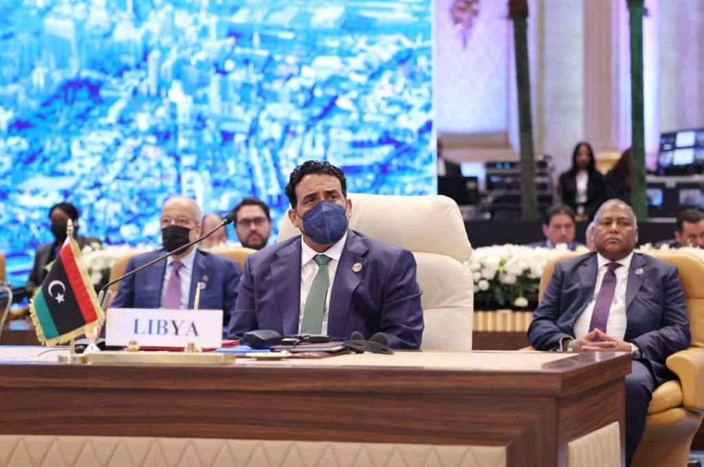 حسني بي: الإنتخابات ستعطي دفعة اقتصادية وسترفع من سعر صرف الدينار الليبي مقابل الدولار وستساهم في توحيد المركزيين
