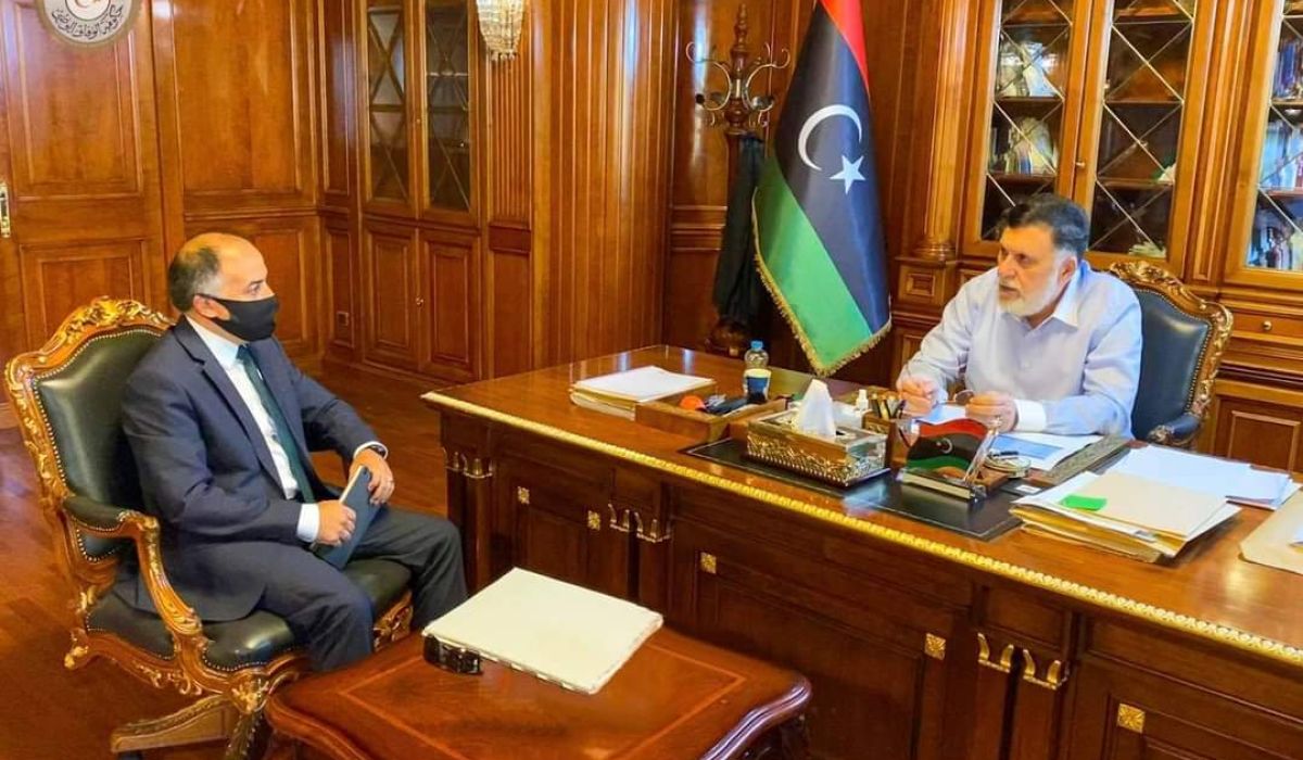 السراج يبحث تفعيل عمل صندوق التأمين الصحي