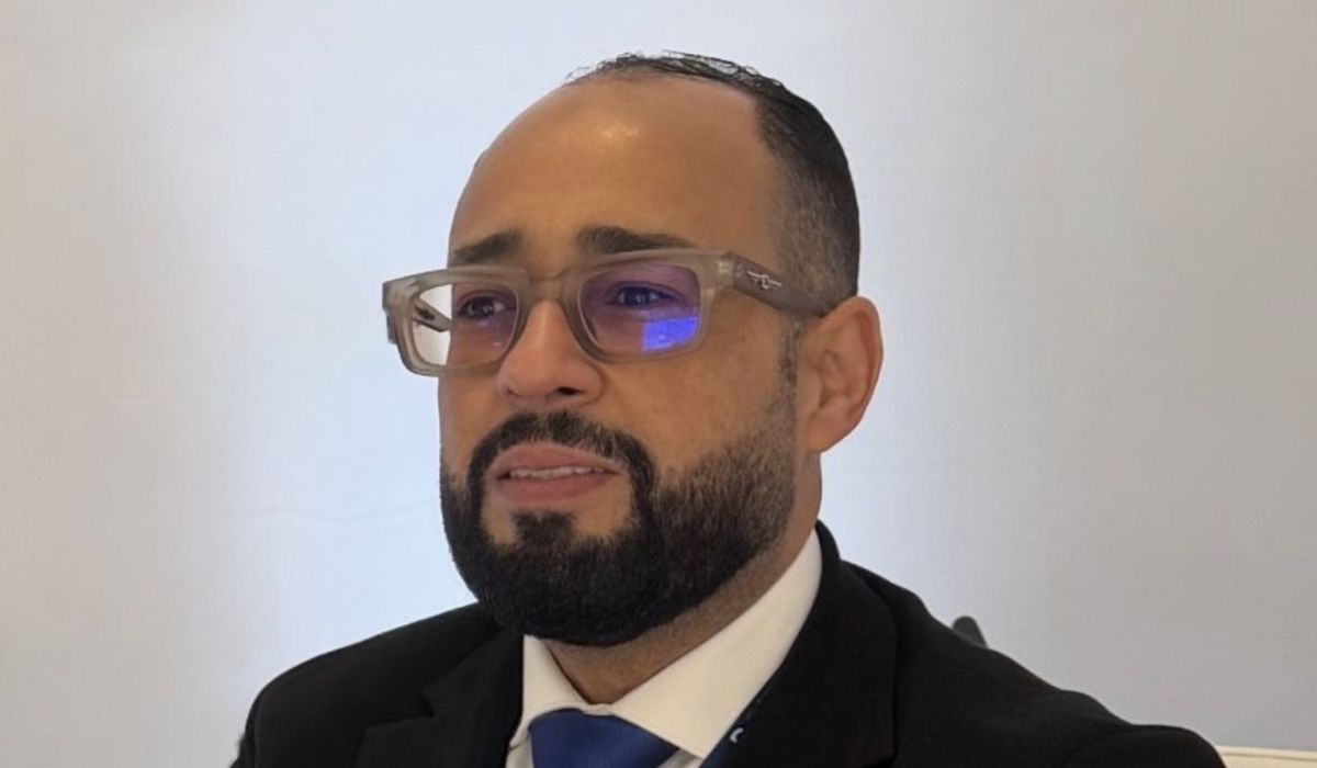 المانع يكتب: لماذا هبطت أسعار الذهب والفضة؟